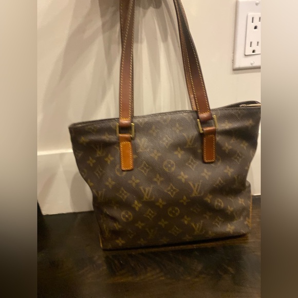 Louis Vuitton Tote Bag - Picture 2 of 14